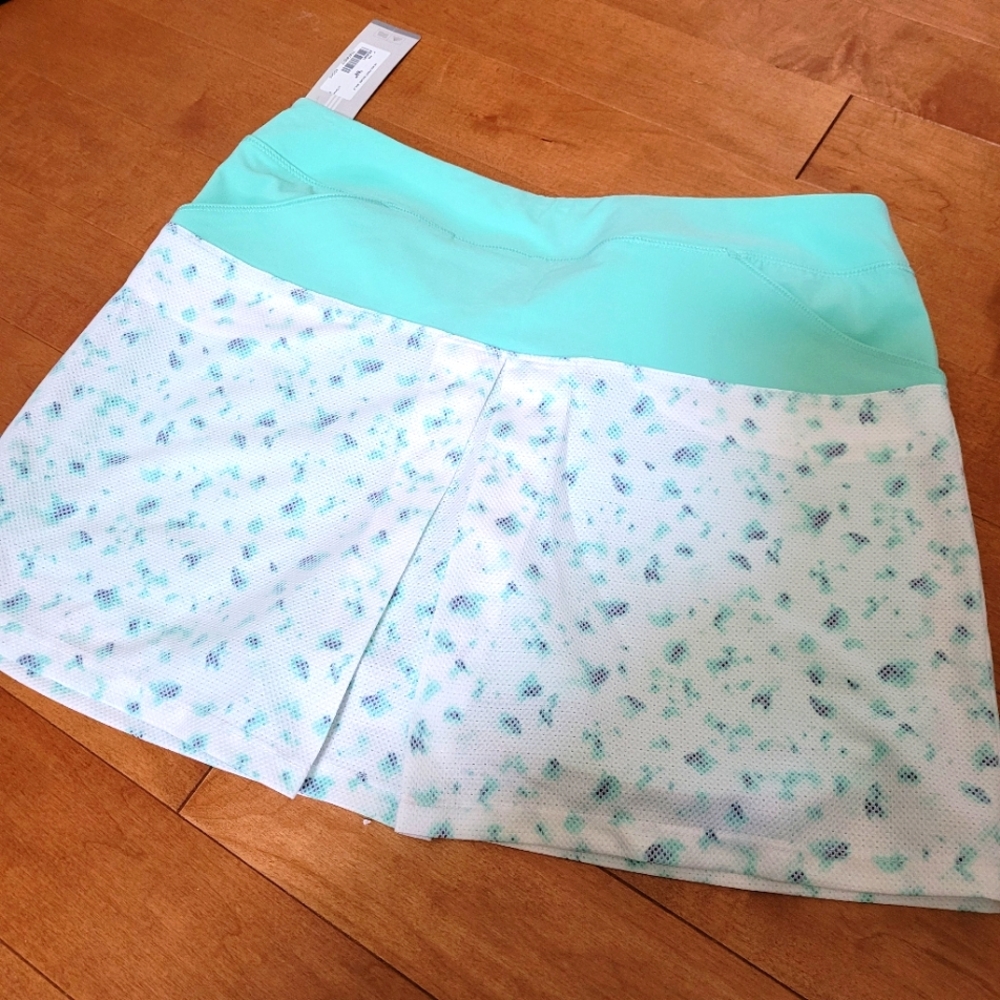 NWT adidas sportswear shorts size S